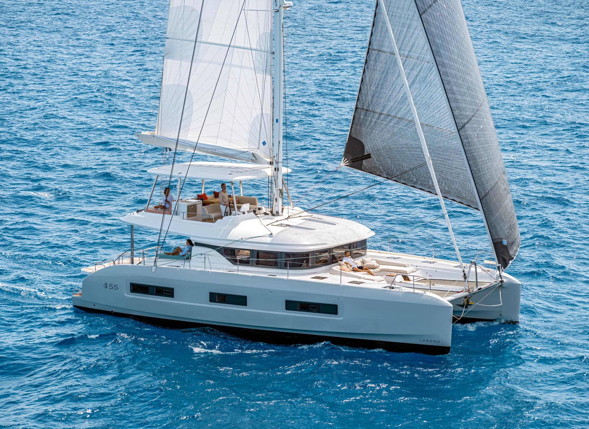 Lagoon 55 katamaran exterior