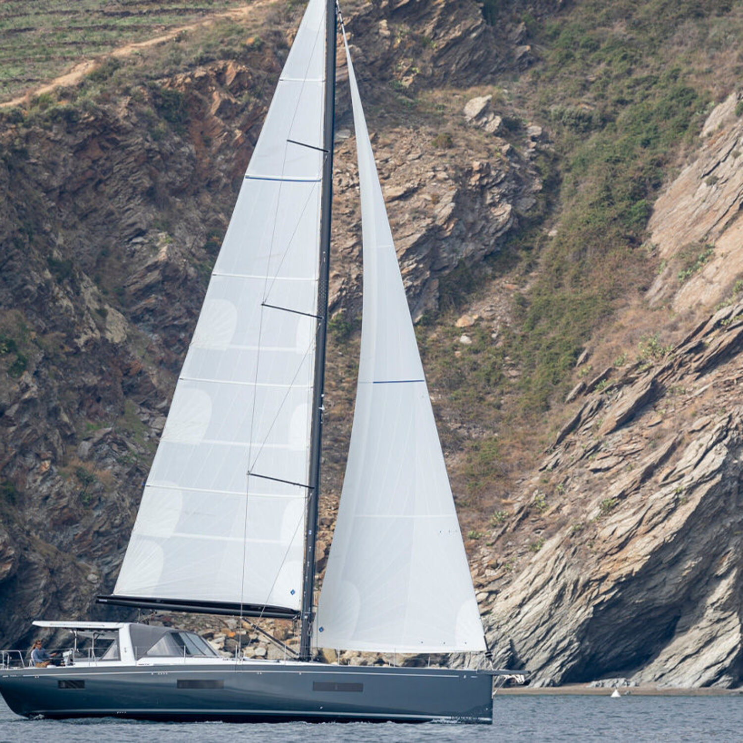 Jedrilica Beneteau Oceanis Yacht 60