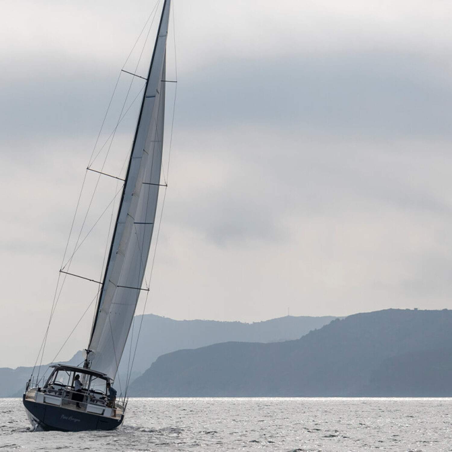 Jedrilica Beneteau Oceanis Yacht 60