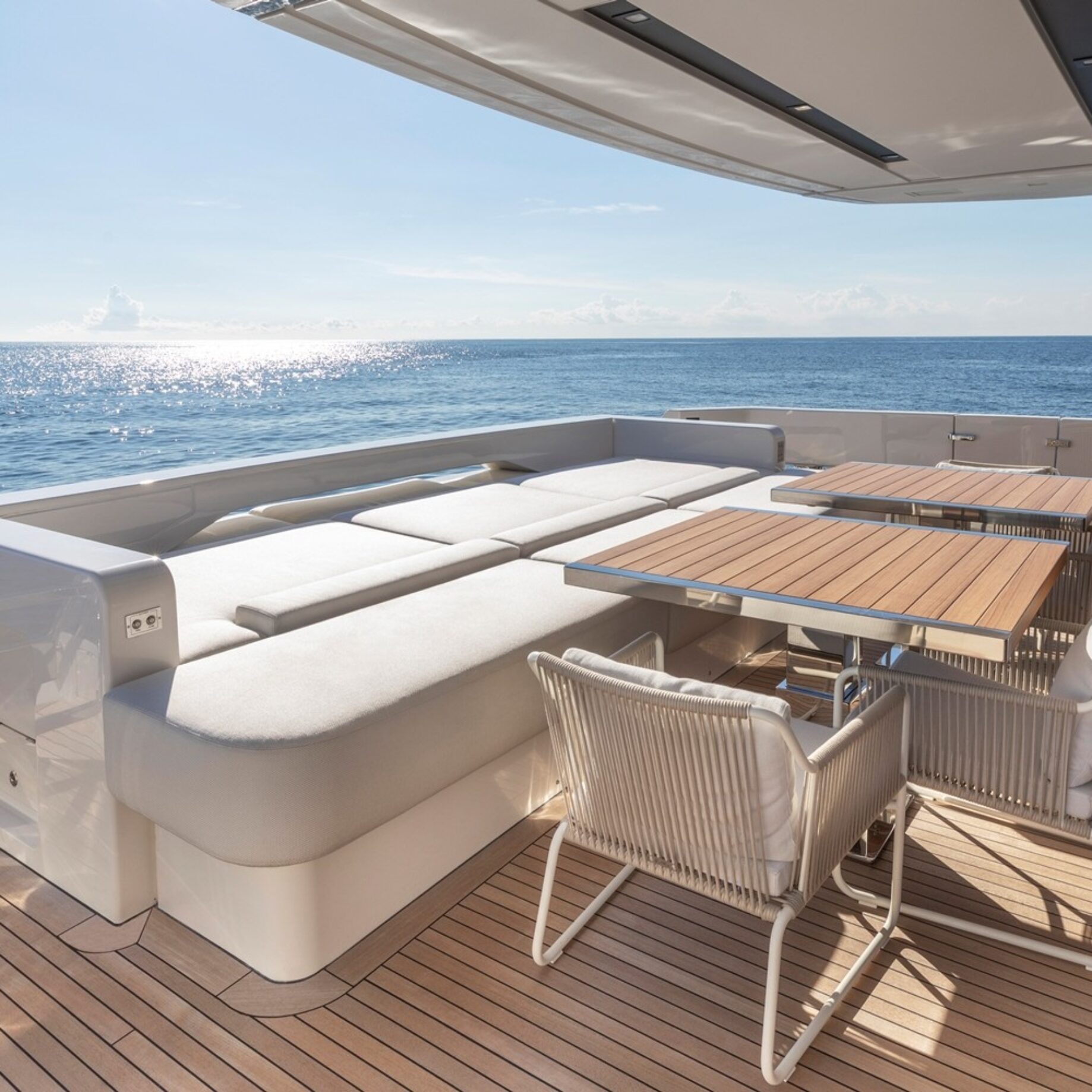 Unutrašnjost Sanlorenzo SL106A