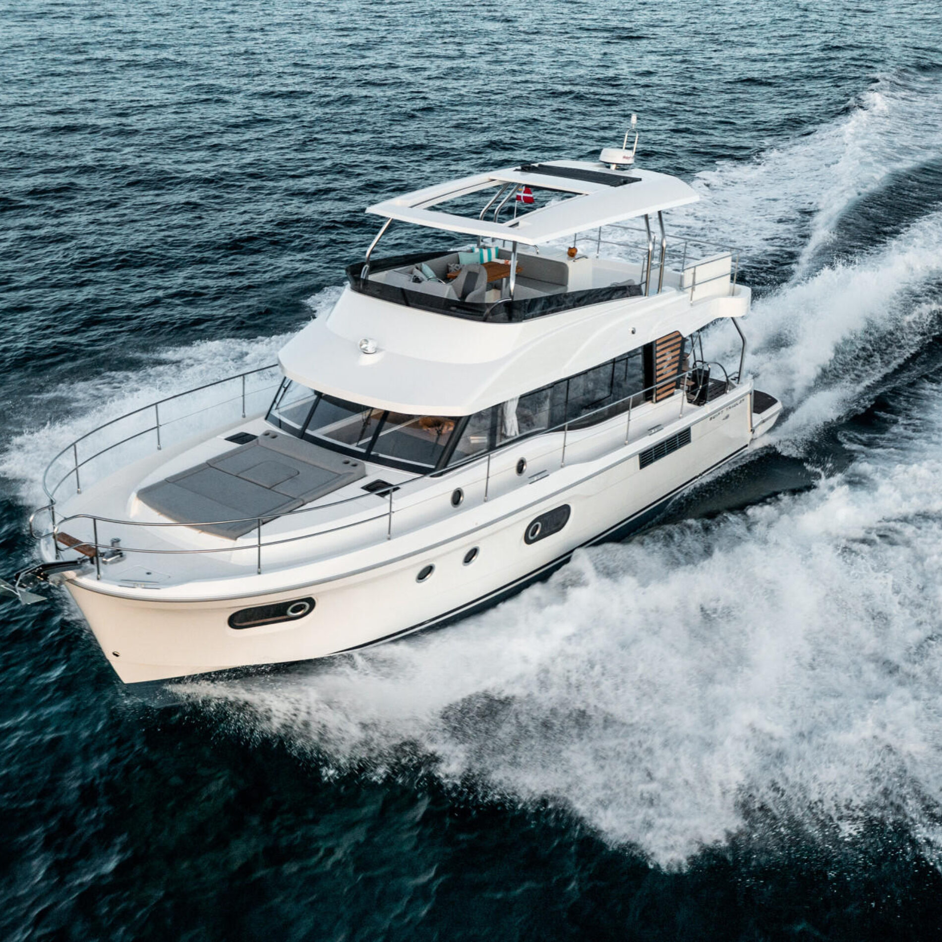 Beneteau Swift Trawler 48 lodě