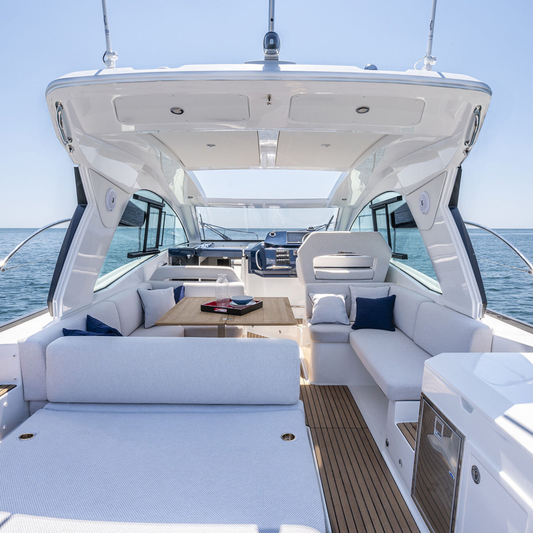 beneteau gran turismo 36 motorové jachty