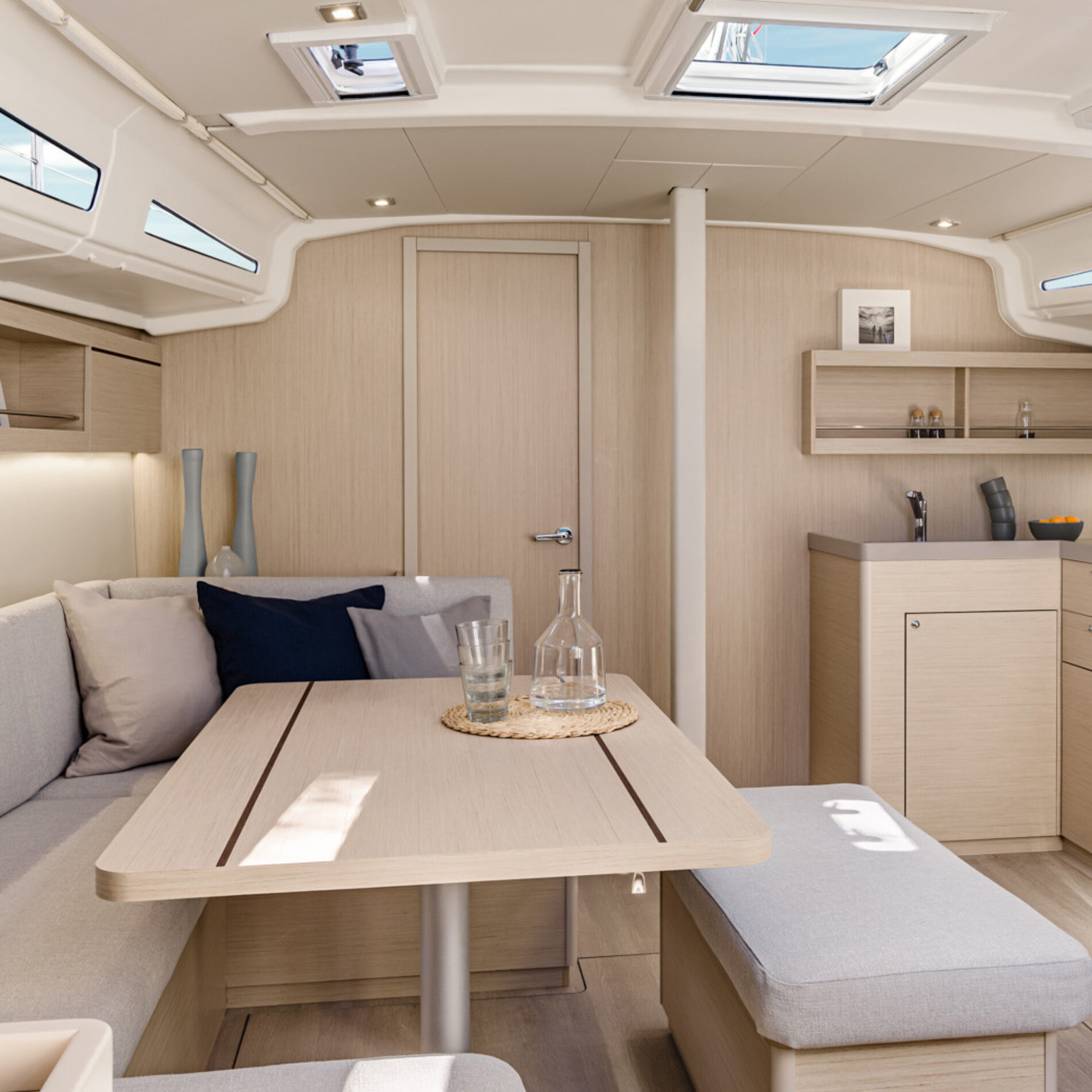 Unutrašnjost jedrilice Beneteau Oceanis 40.1