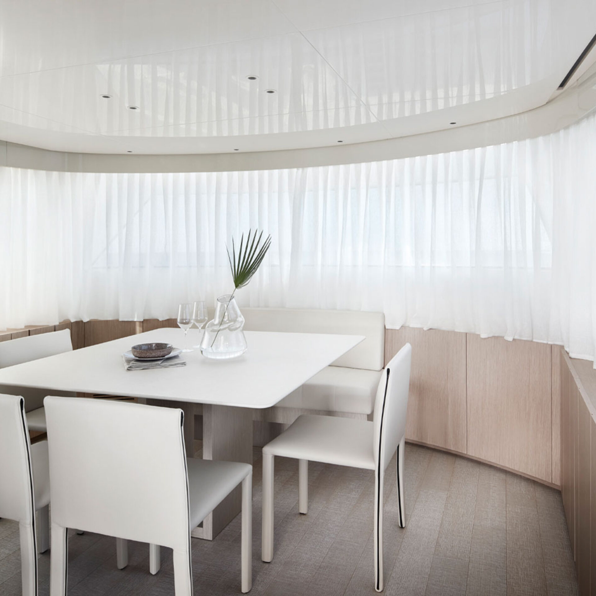 Sanlorenzo SX76 yacht interior